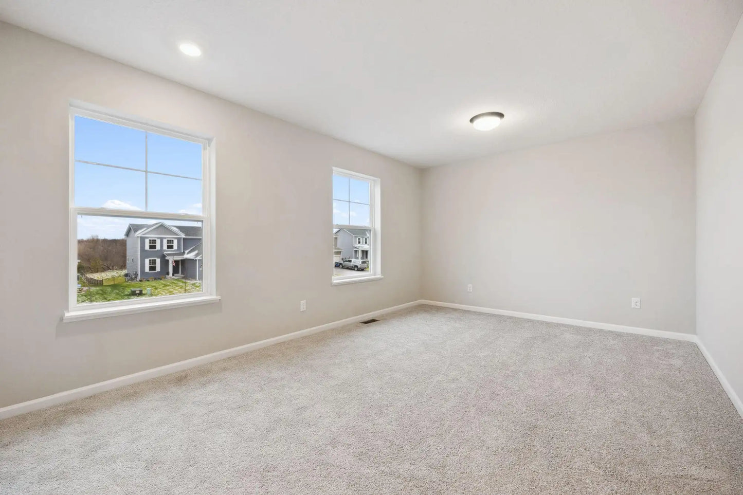 1061 Annagaire Curve, Rosemount, MN 55068