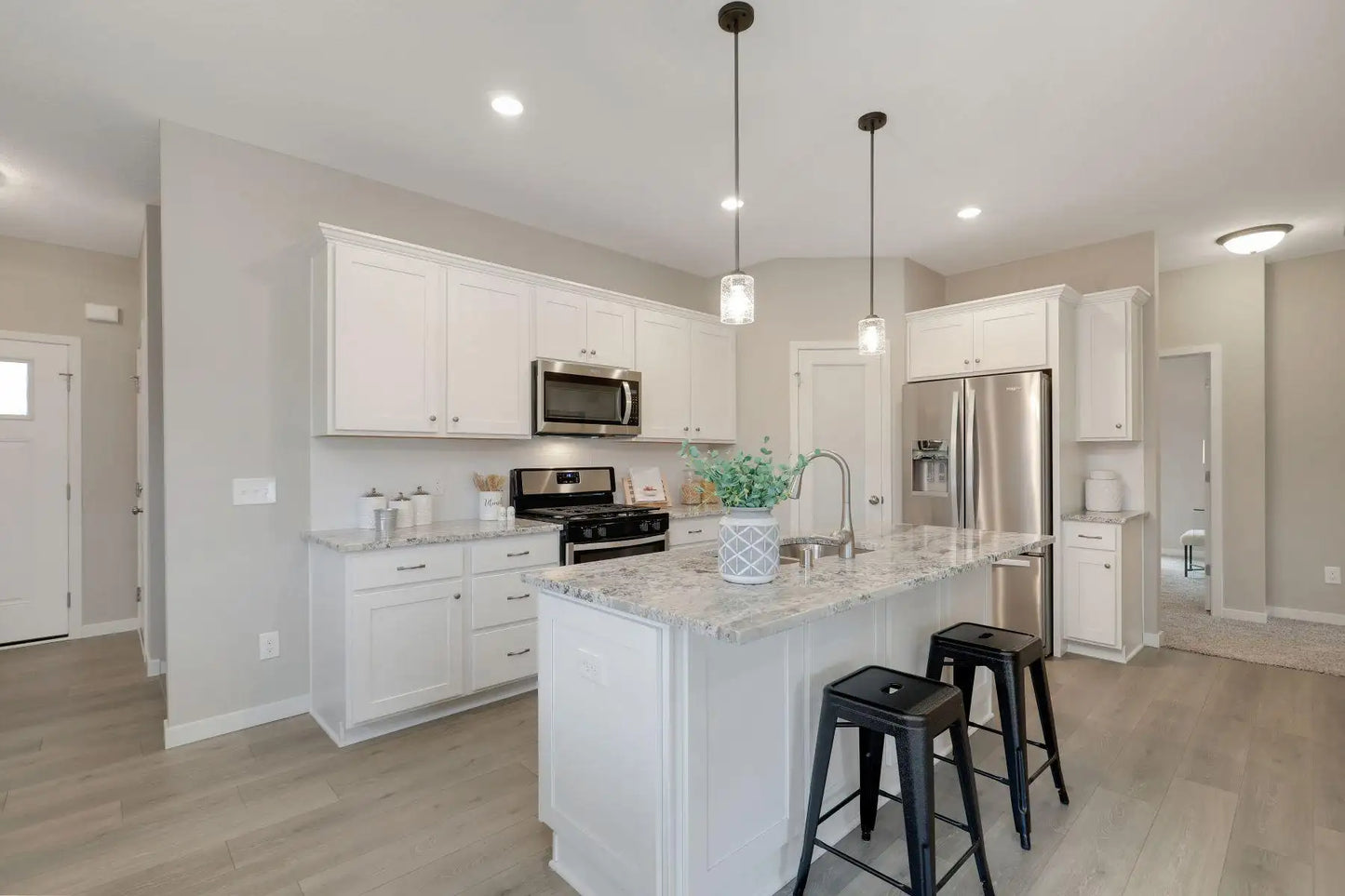 18207 July Court, Lakeville, MN 55044