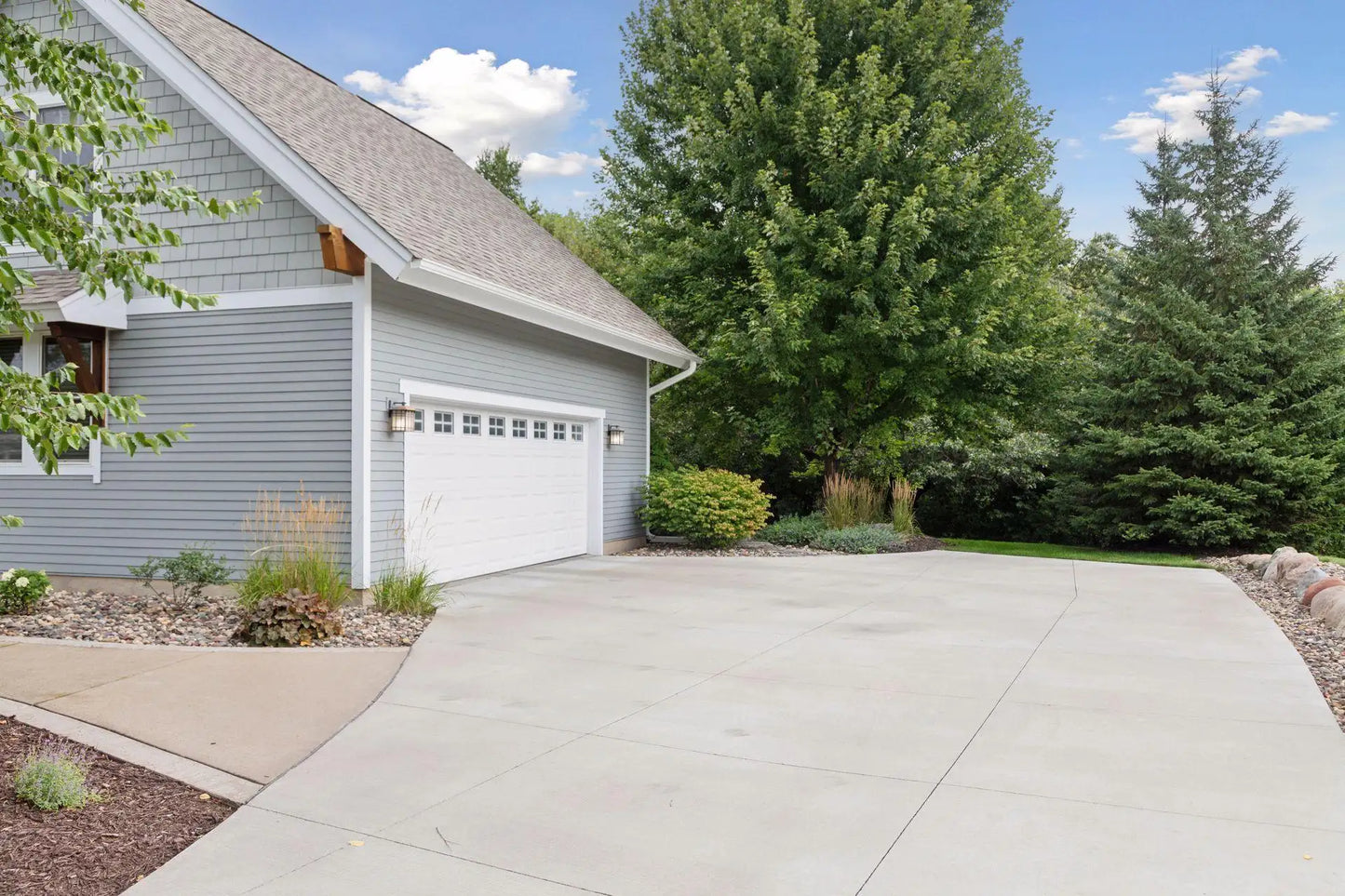 3411 Osgood Path, Baytown Twp, MN 55082