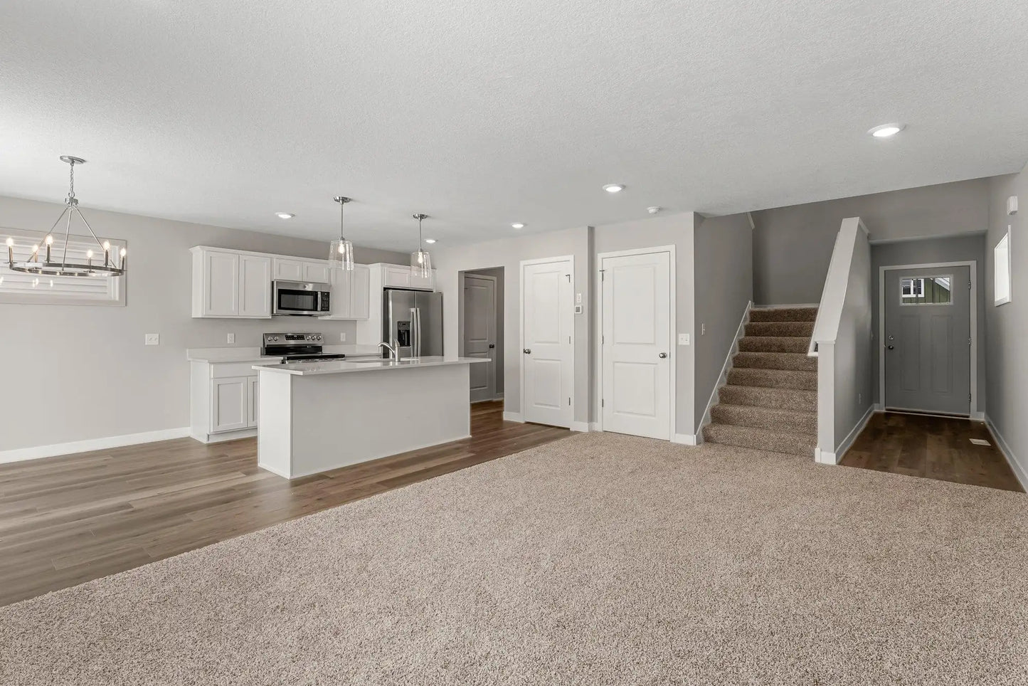 1580 76th Street, Inver Grove Heights, MN 55077