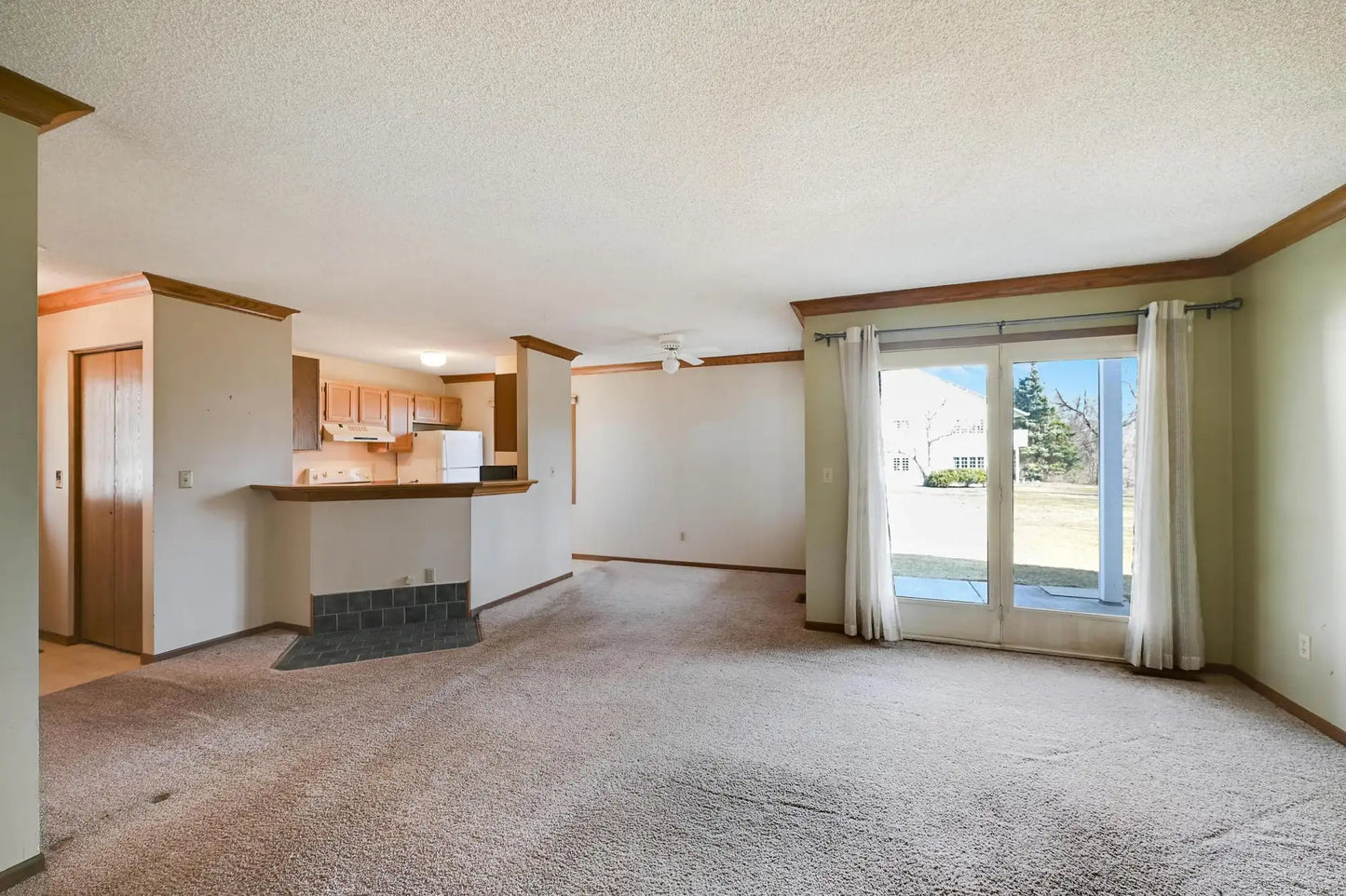 3551 Blue Jay Way, Eagan, MN 55123