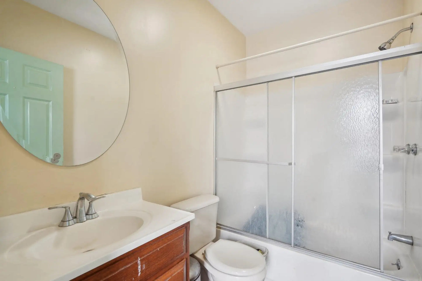 612 Bush Avenue, Saint Paul, MN 55130