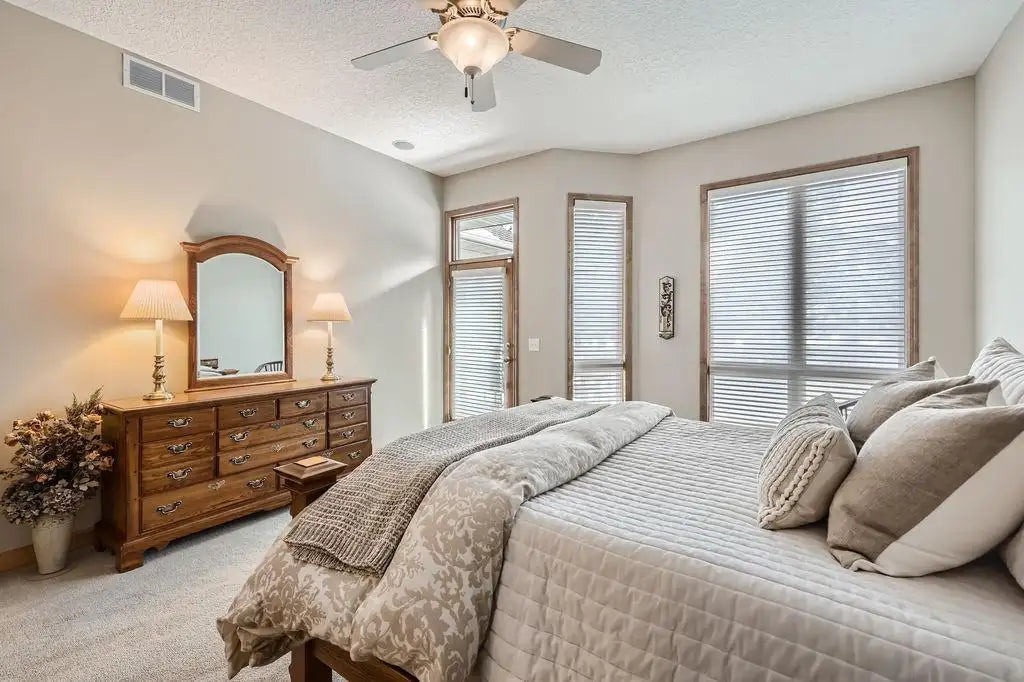 17407 Ada Court, Eden Prairie, MN 55347