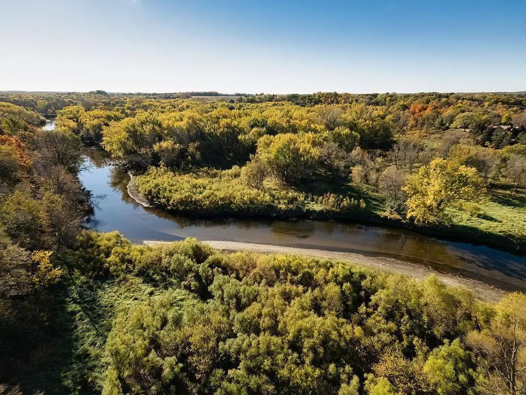 1260 County Road 8 , Waverly, MN 55390