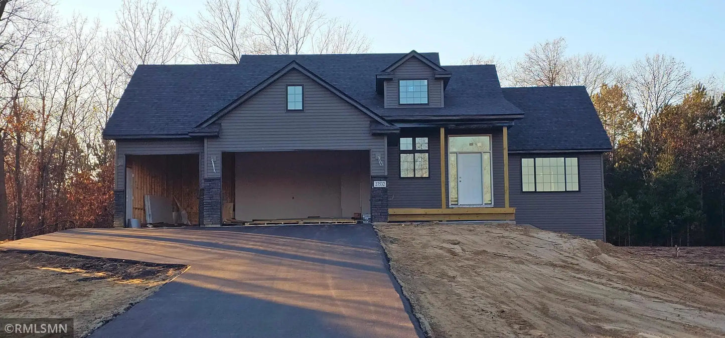 27532 Dahlia Street, Isanti, MN 55040