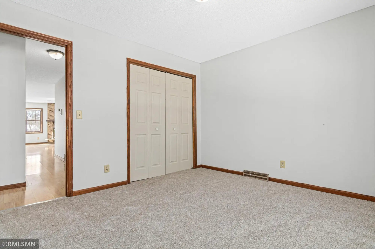 4313 Oakmede Lane, White Bear Twp, MN 55110