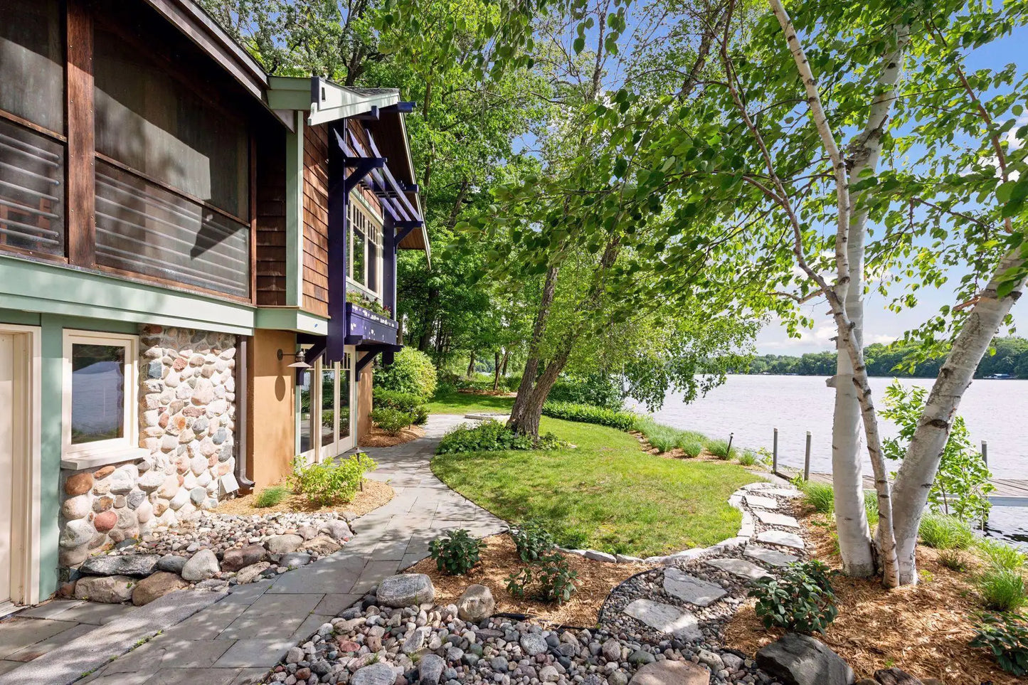 5740 Christmas Lake Point, Shorewood, MN 55331