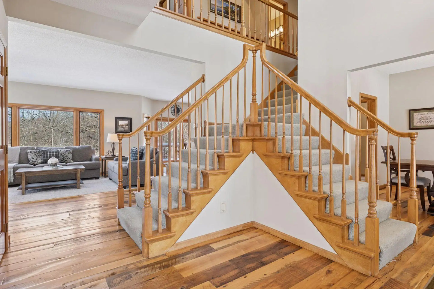 7420 Military Road, Woodbury, MN 55129