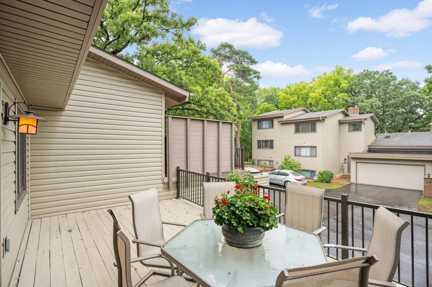 9704 Mill Creek Drive, Eden Prairie, MN 55347