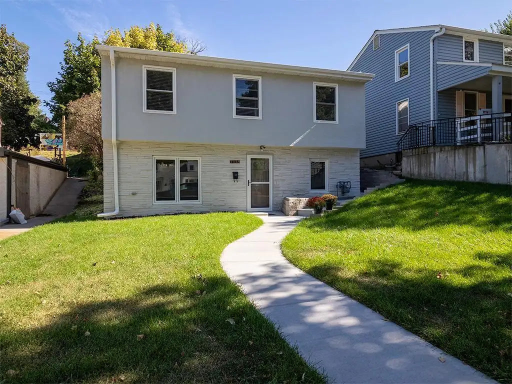 3335 Pierce Street, Minneapolis, MN 55418