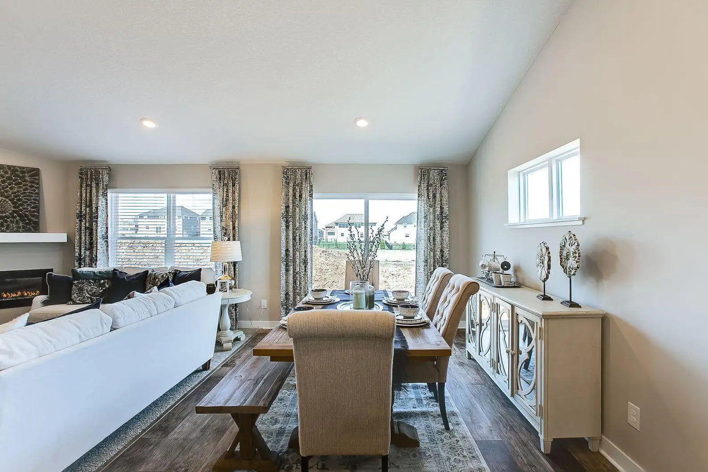 2109 Ardmore Place, Shakopee, MN 55379
