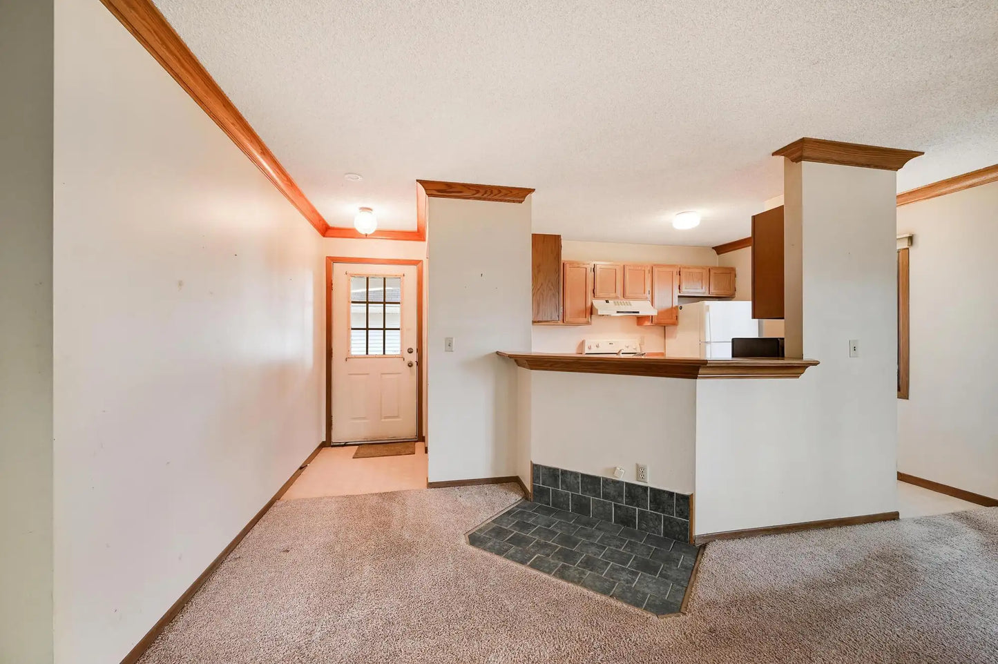 3551 Blue Jay Way, Eagan, MN 55123