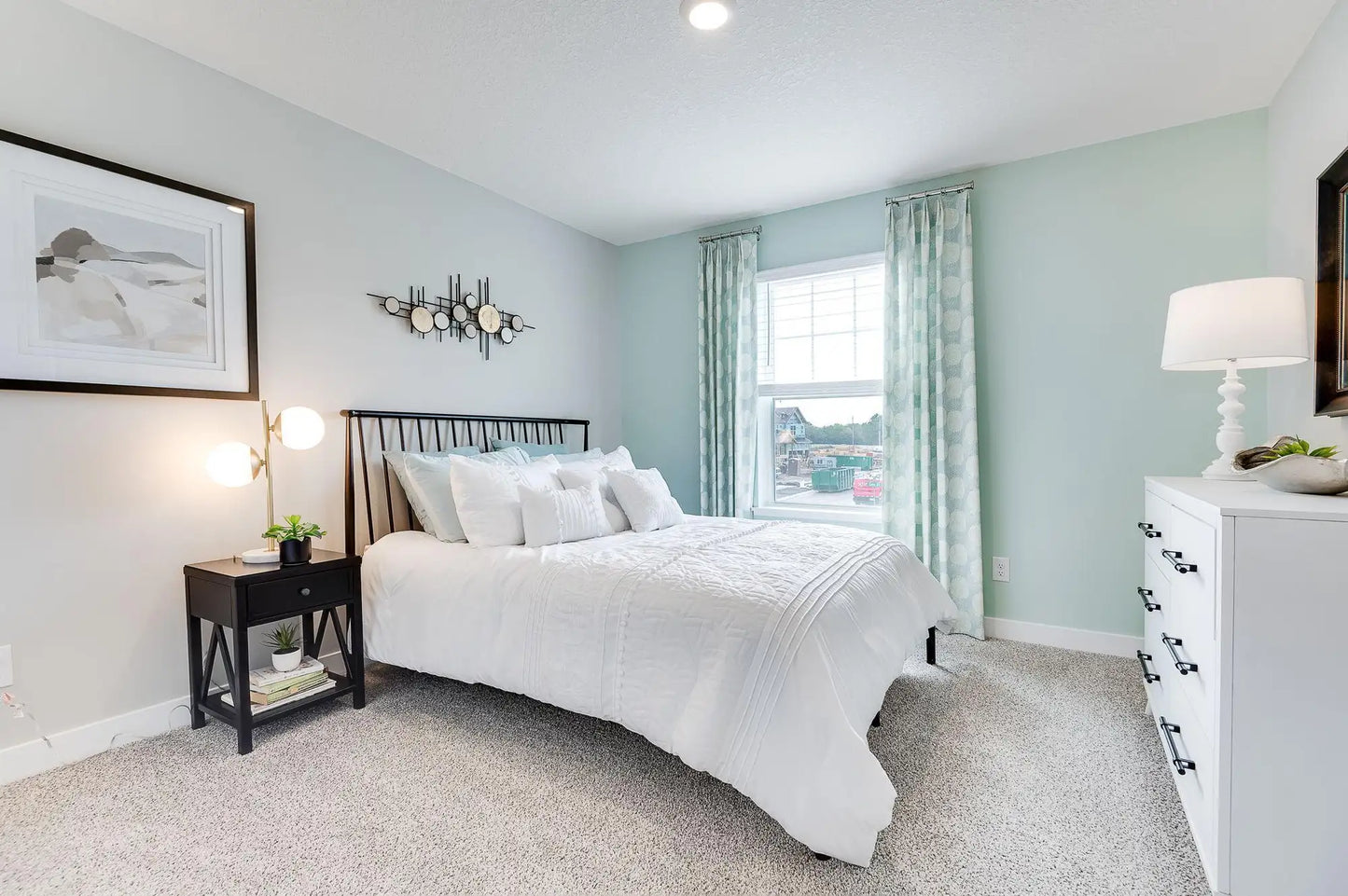 2048 Aquarius Drive, Shakopee, MN 55379