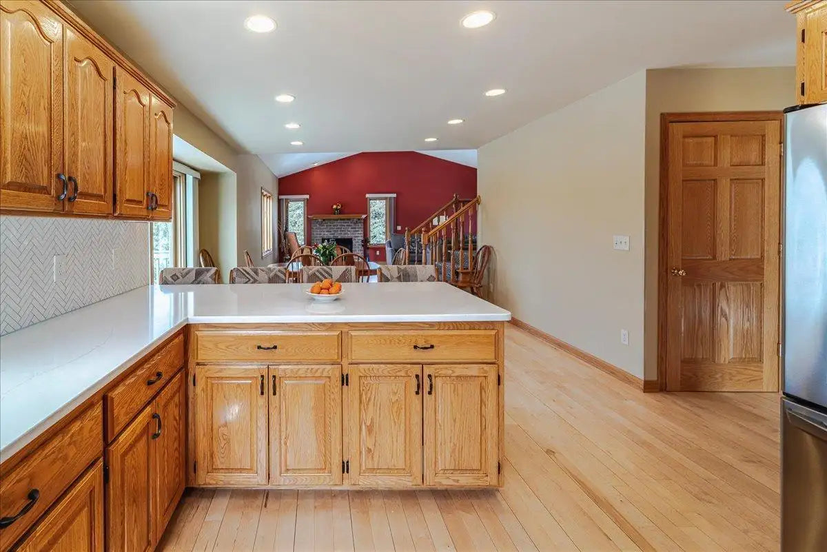 1084 Stein Drive, Waconia, MN 55387