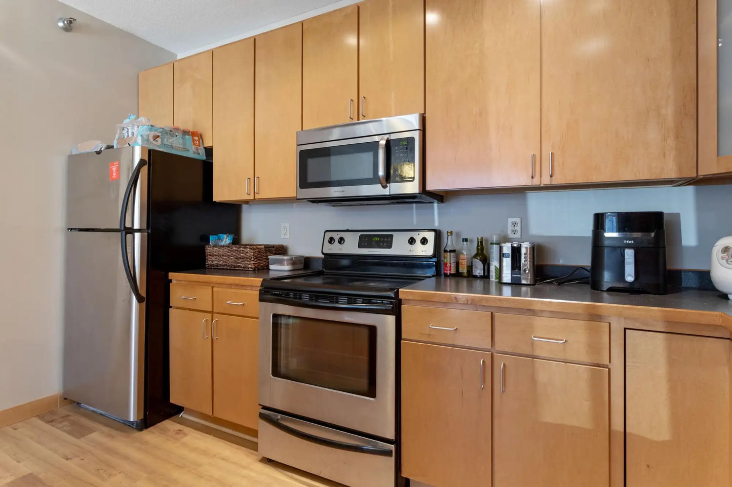 2600 University Avenue, Minneapolis, MN 55414