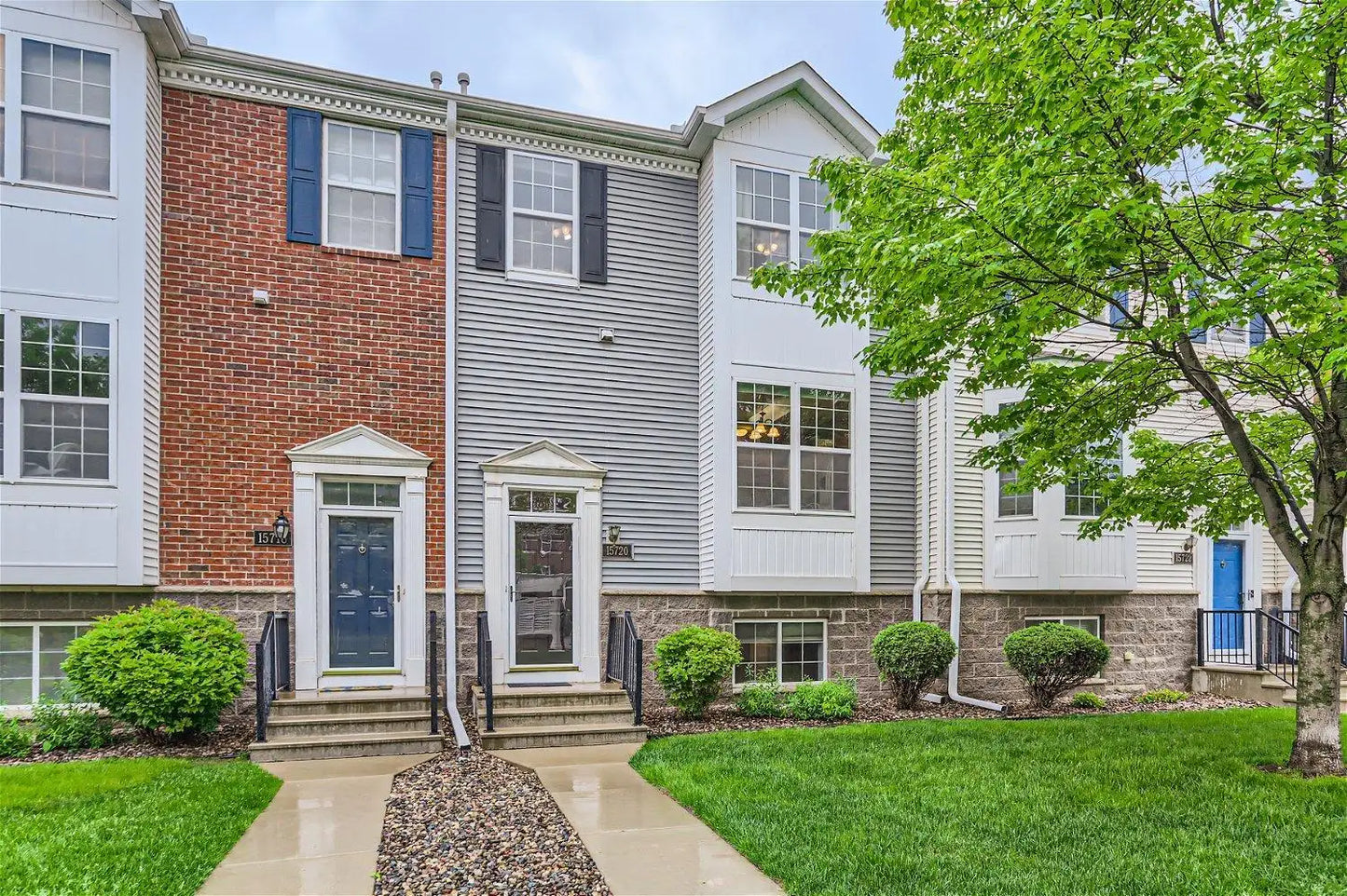 15720 Fox Circle, Apple Valley, MN 55124