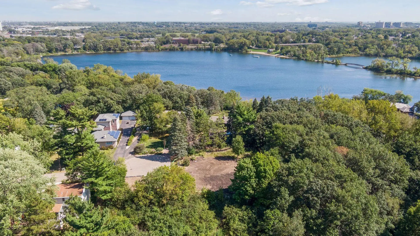5038 Dominick Spur, Minnetonka, MN 55343