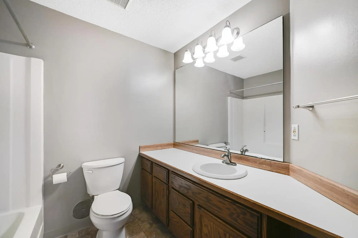 3551 Blue Jay Way, Eagan, MN 55123