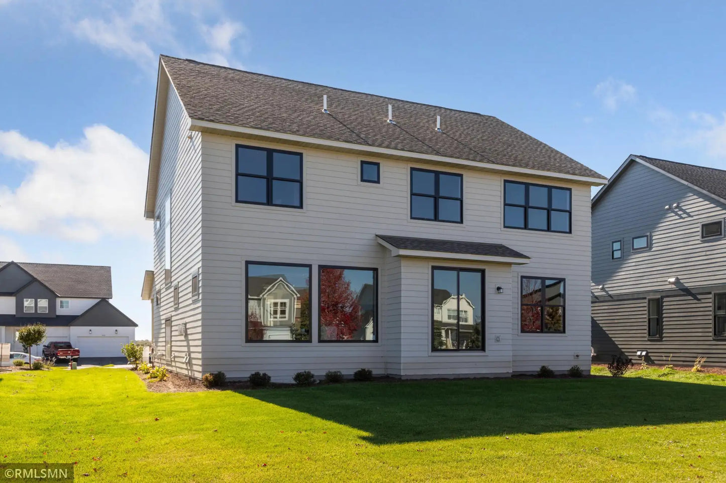 5062 Airlake Draw , Woodbury, MN 55129