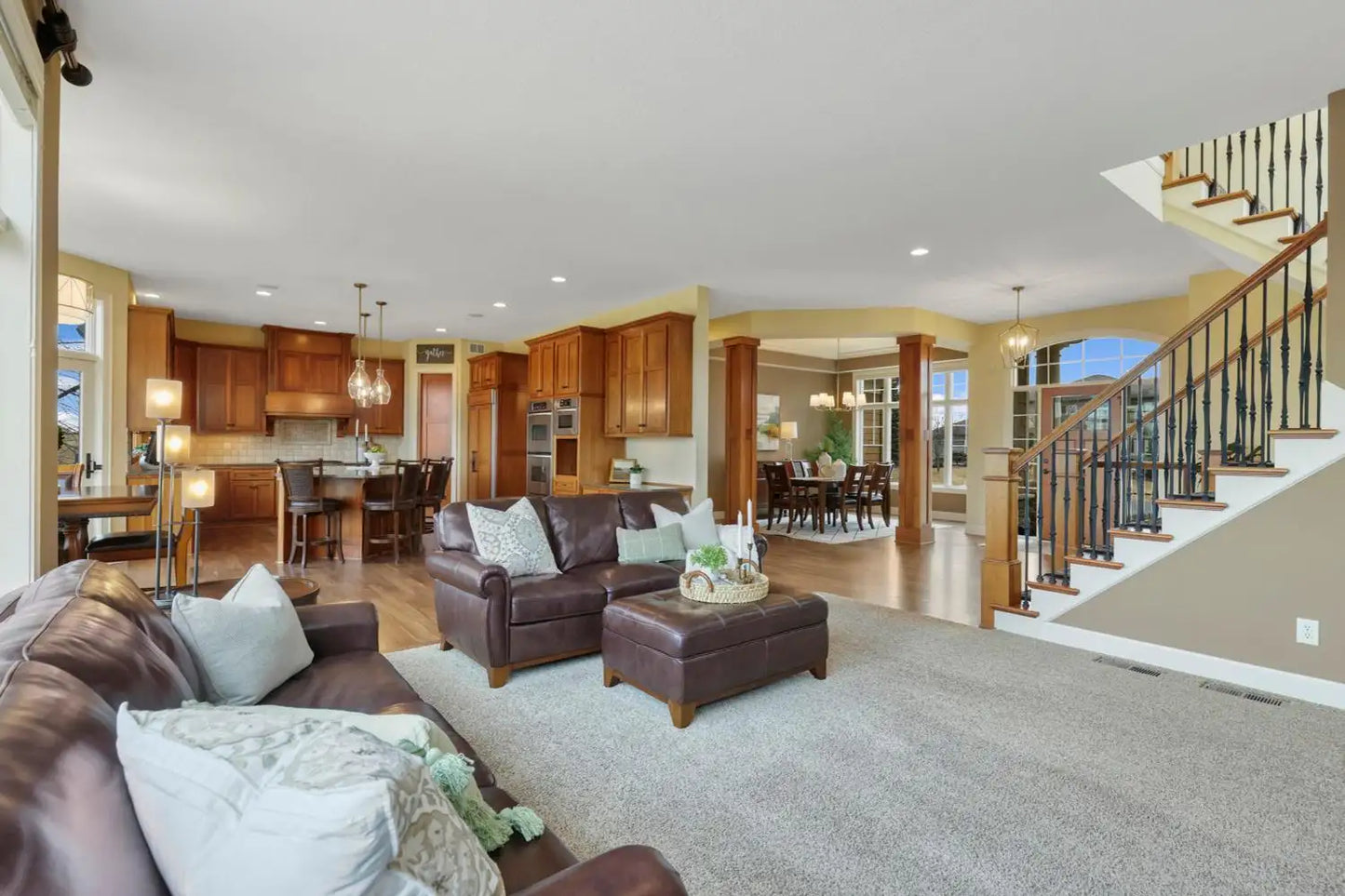 7780 Prairie Grass Pass, Prior Lake, MN 55372