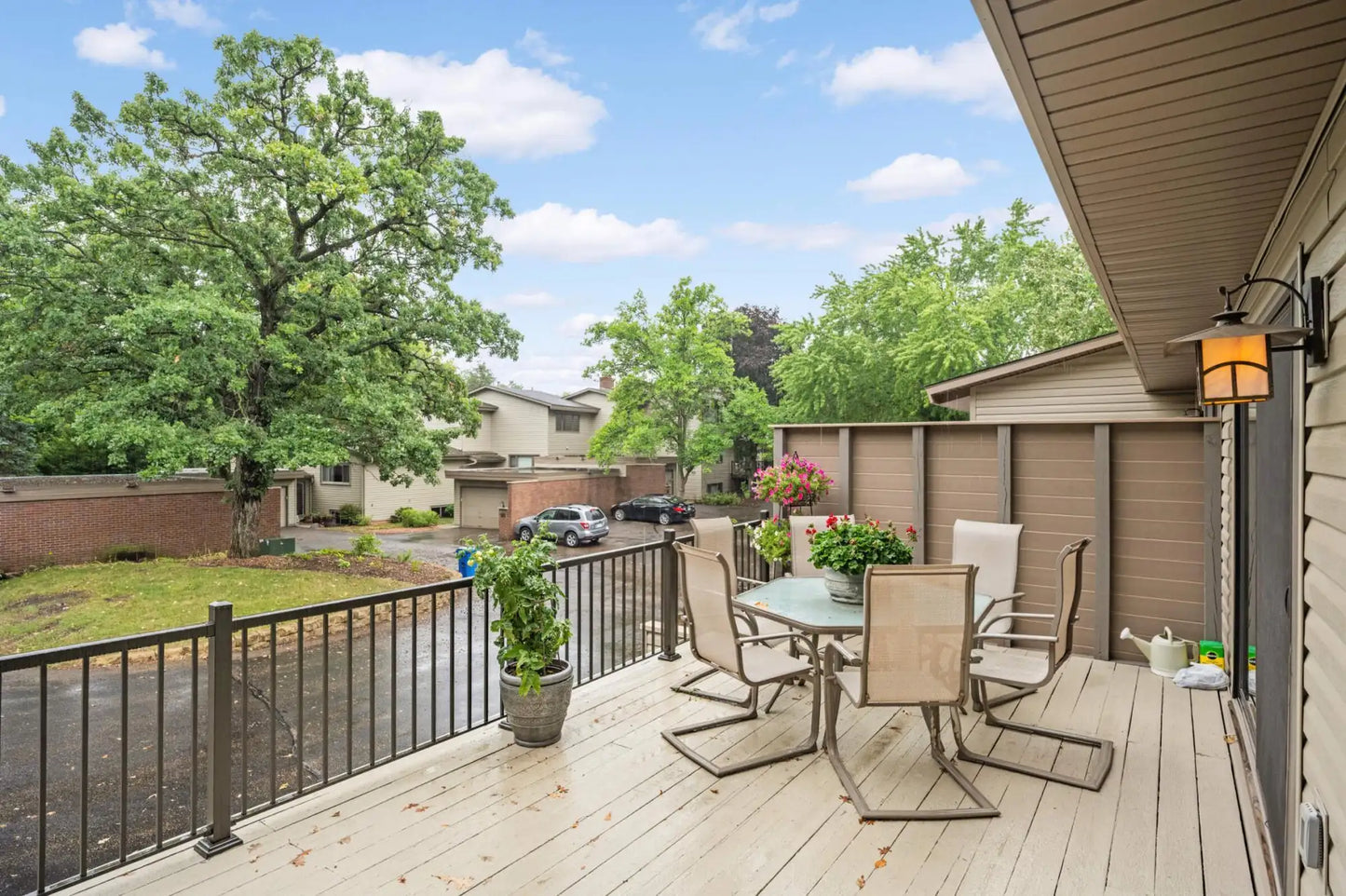 9704 Mill Creek Drive, Eden Prairie, MN 55347