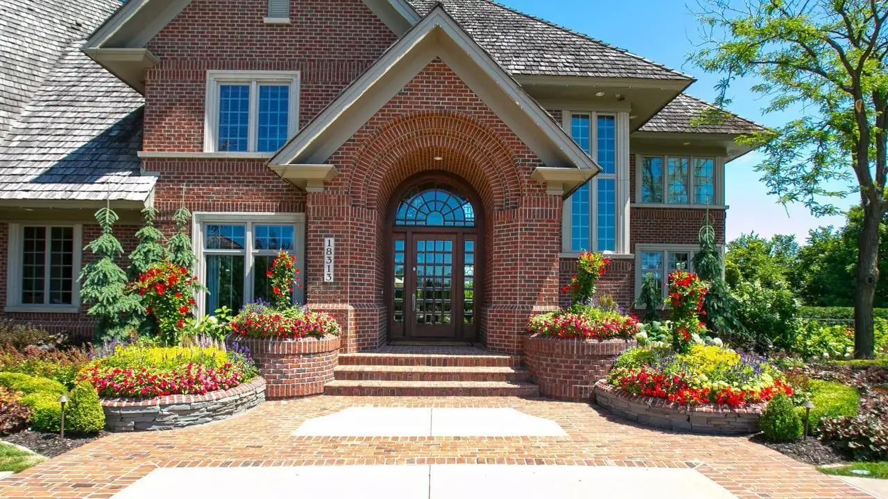 18313 Nicklaus Way, Eden Prairie, MN 55347