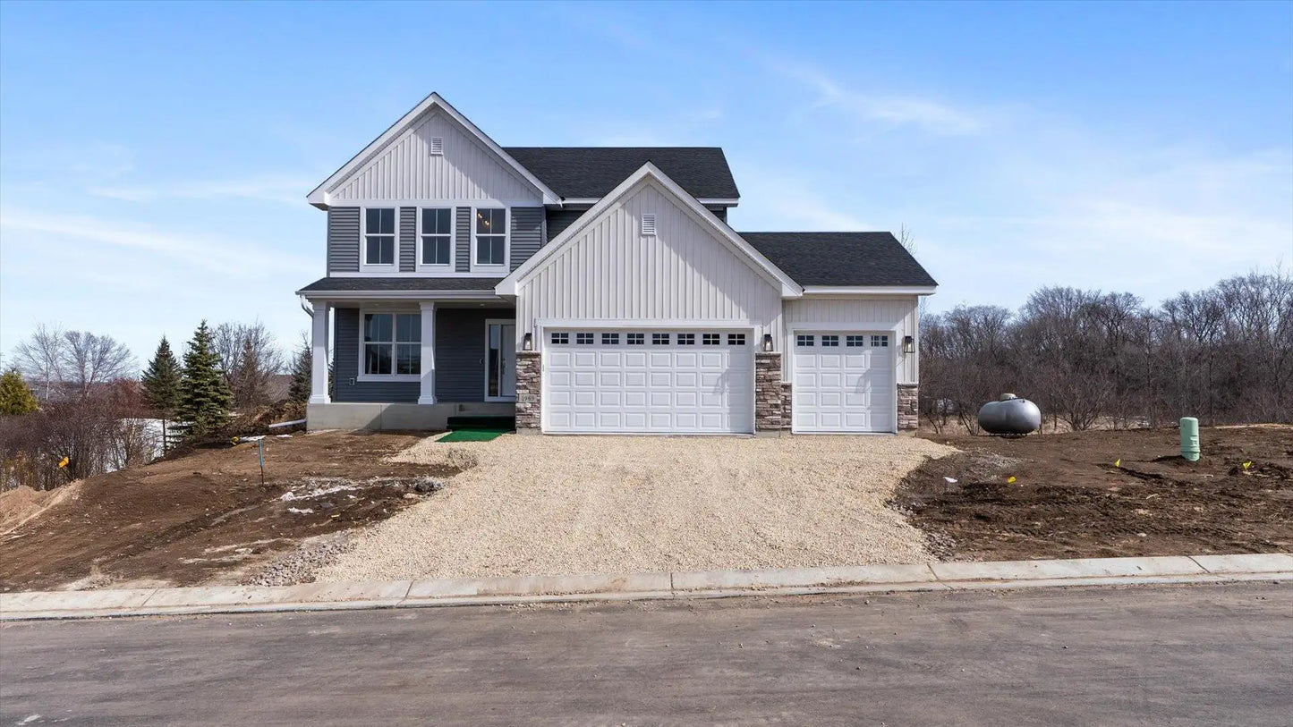 1969 Lusitano Street , Shakopee, MN 55379