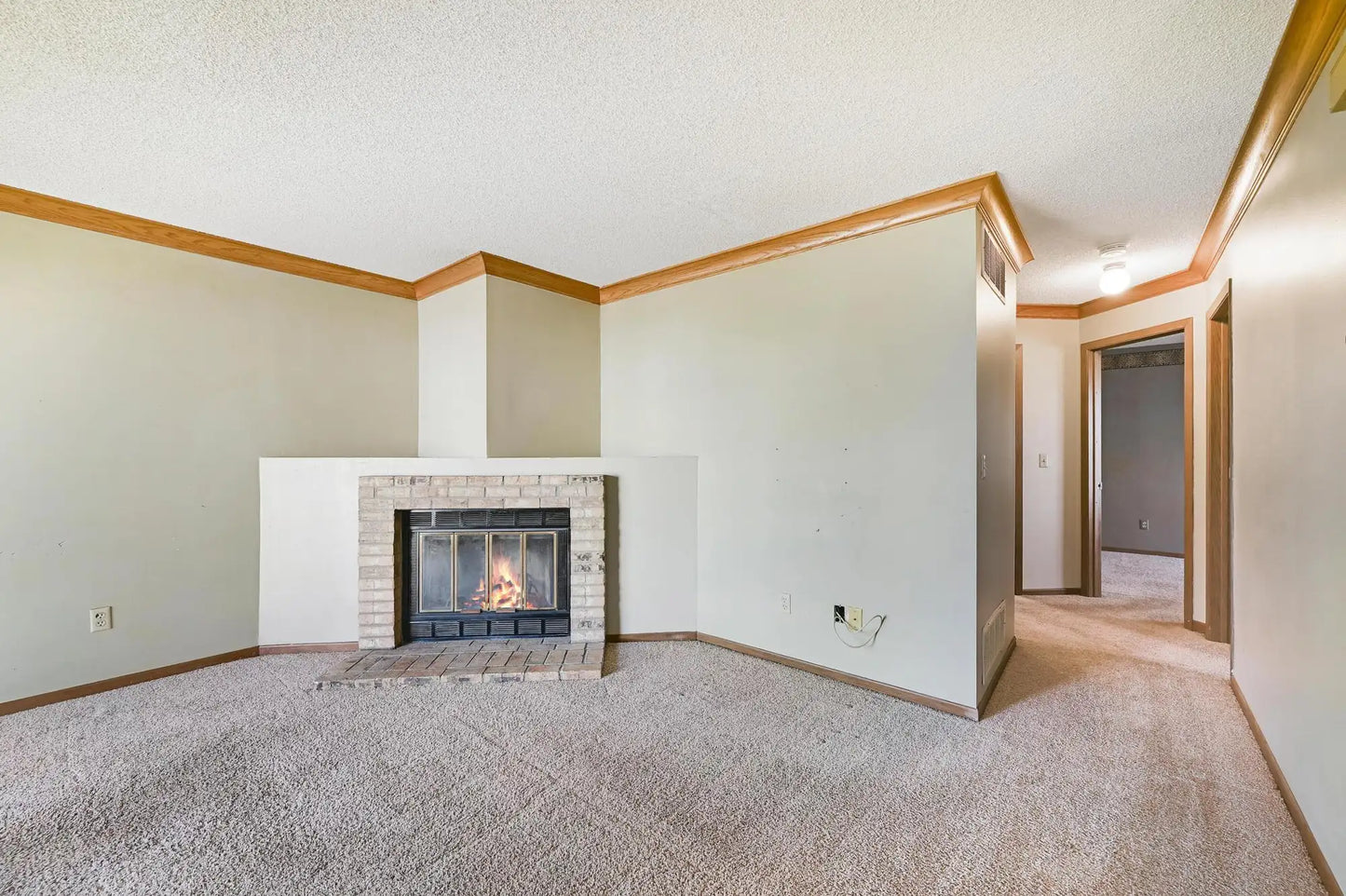 3551 Blue Jay Way, Eagan, MN 55123