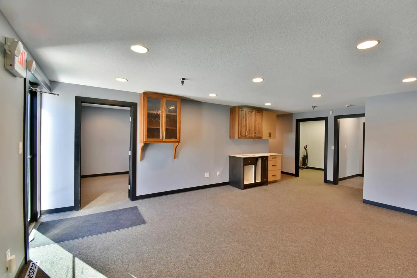 13981 Industry Avenue, Becker, MN 55308