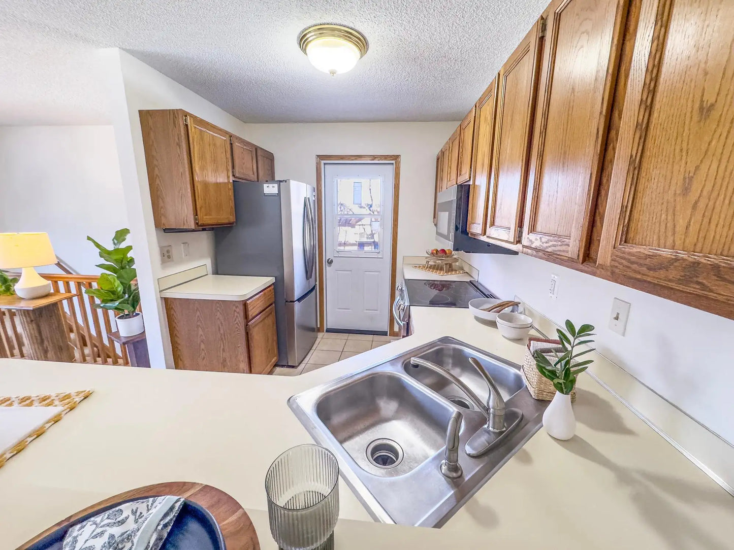 7576 Villa Court, Eden Prairie, MN 55346