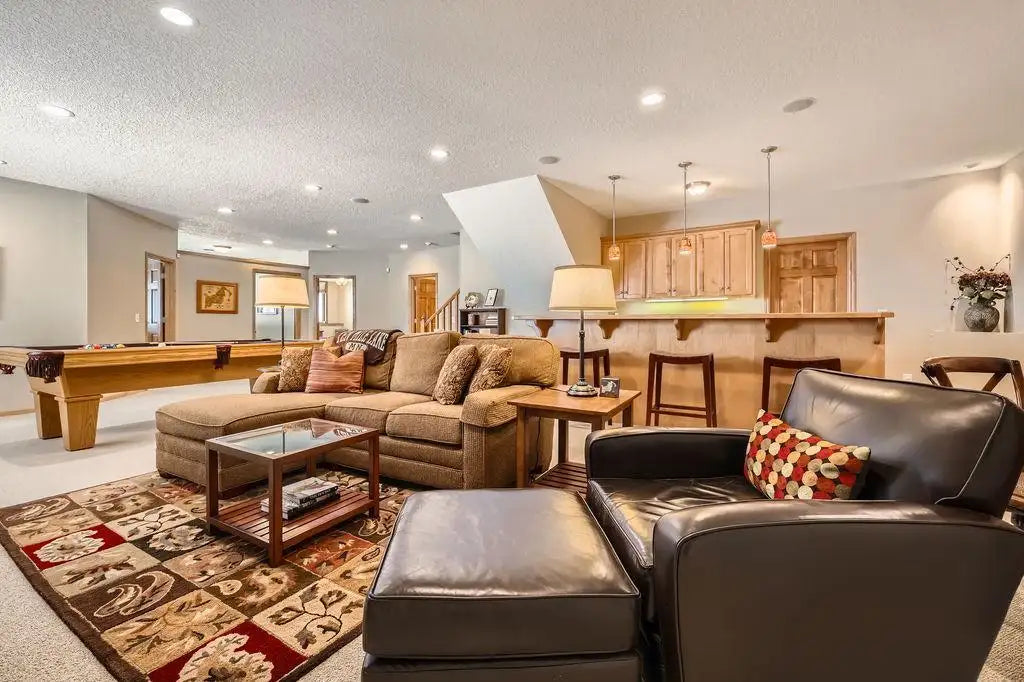 17407 Ada Court, Eden Prairie, MN 55347