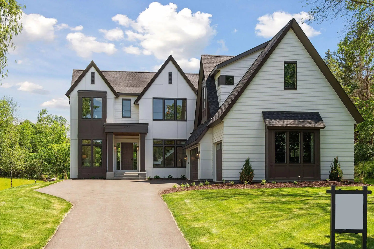 2700 White Oak Circle, Orono, MN 55356