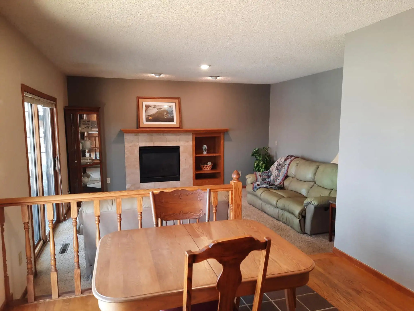 15813 Garden View Drive, Apple Valley, MN 55124