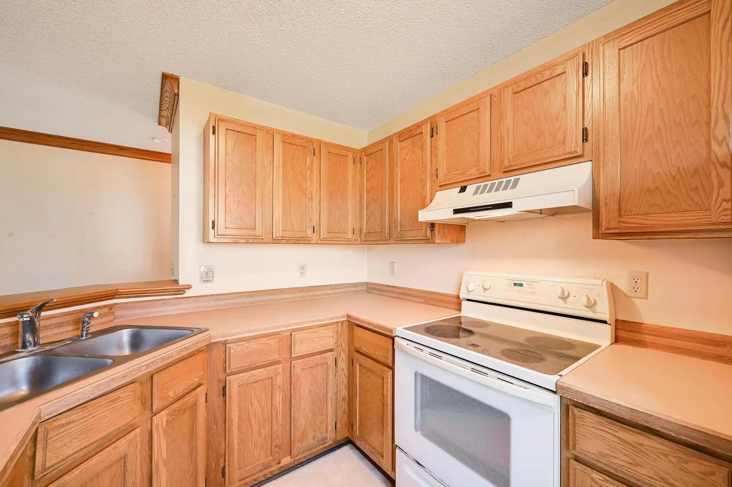3551 Blue Jay Way, Eagan, MN 55123
