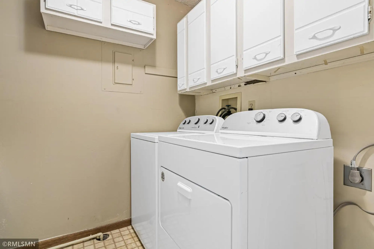 4313 Oakmede Lane, White Bear Twp, MN 55110