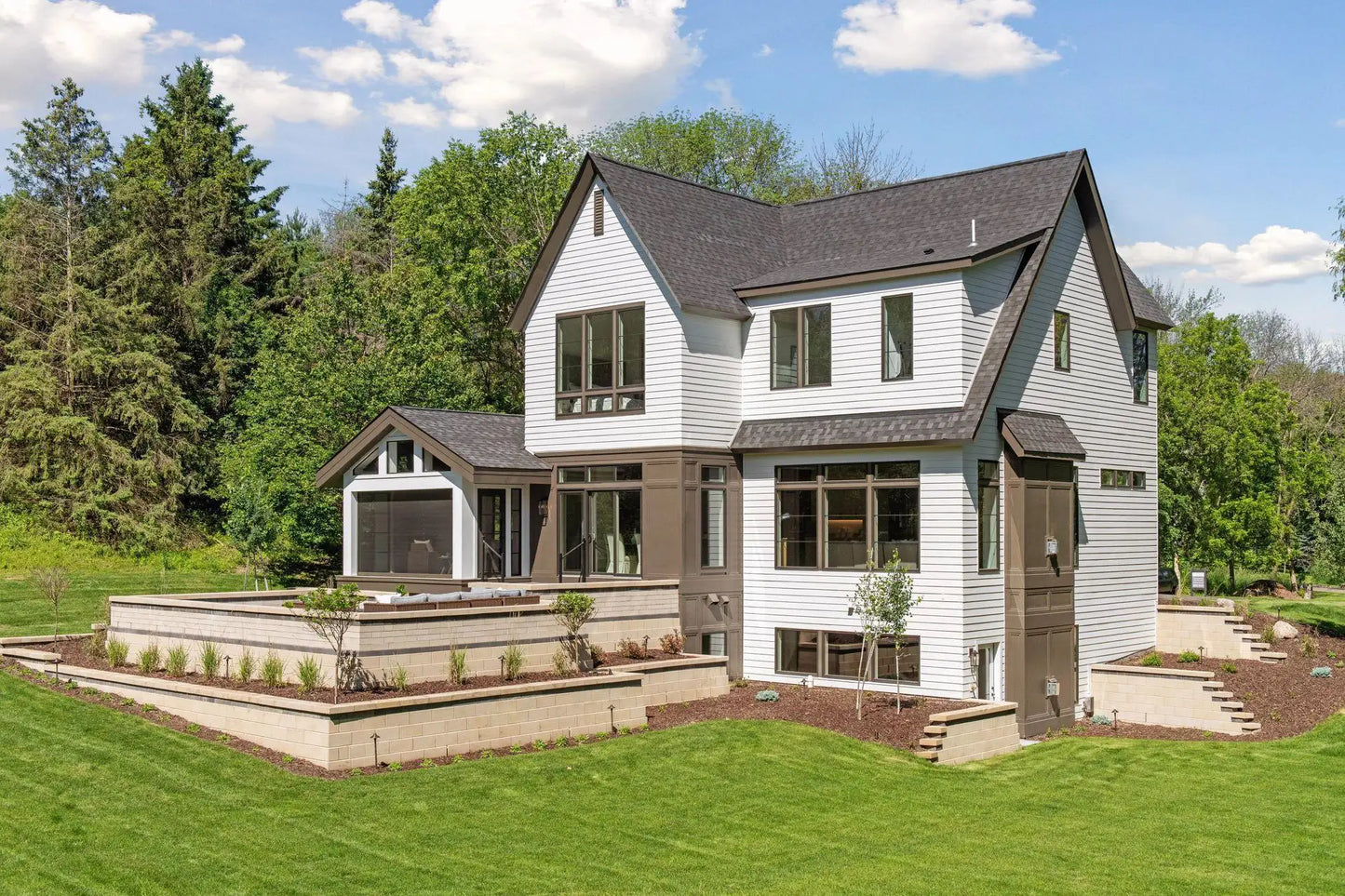 2700 White Oak Circle, Orono, MN 55356