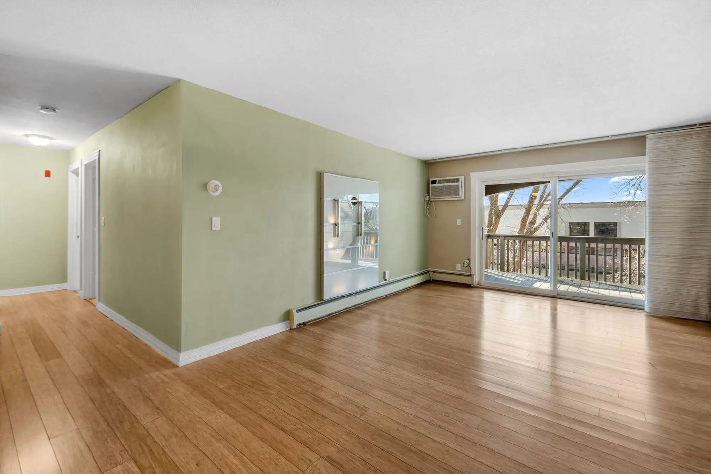 2800 Hamline Avenue, Roseville, MN 55113