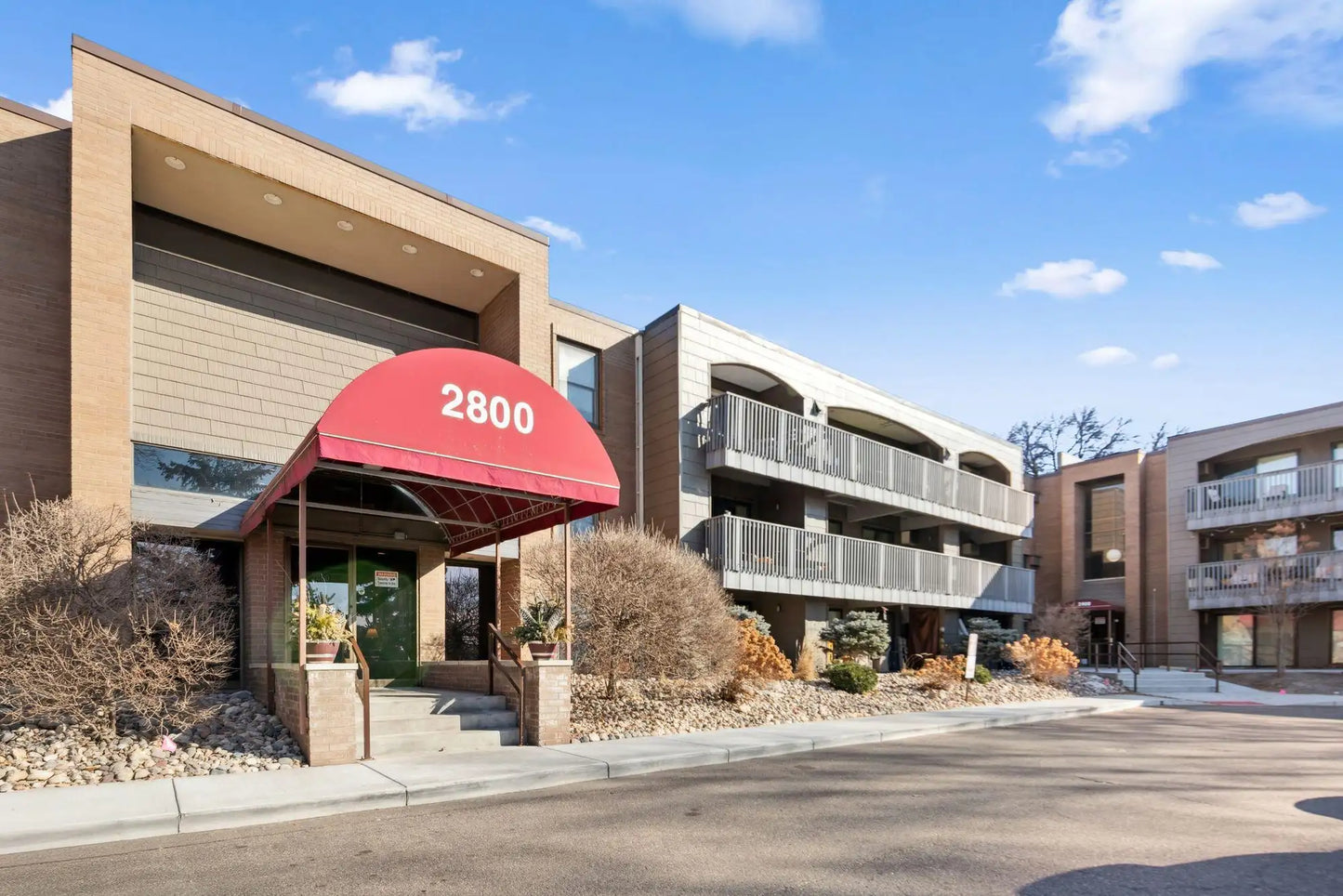 2800 Hamline Avenue, Roseville, MN 55113