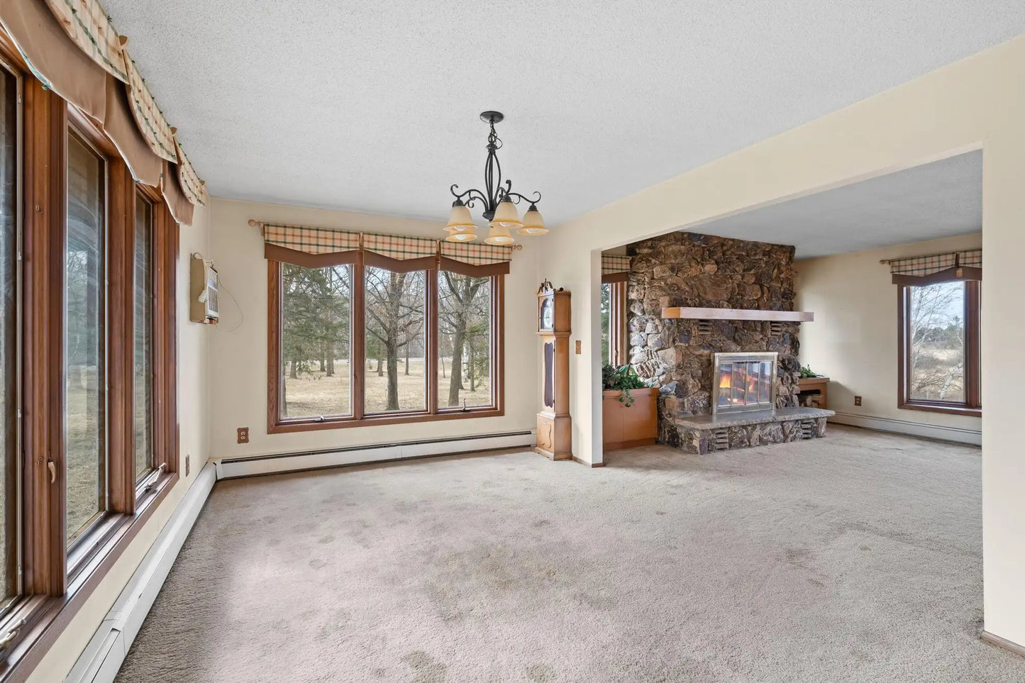 104 Birchview Lane, Hinckley, MN 55037