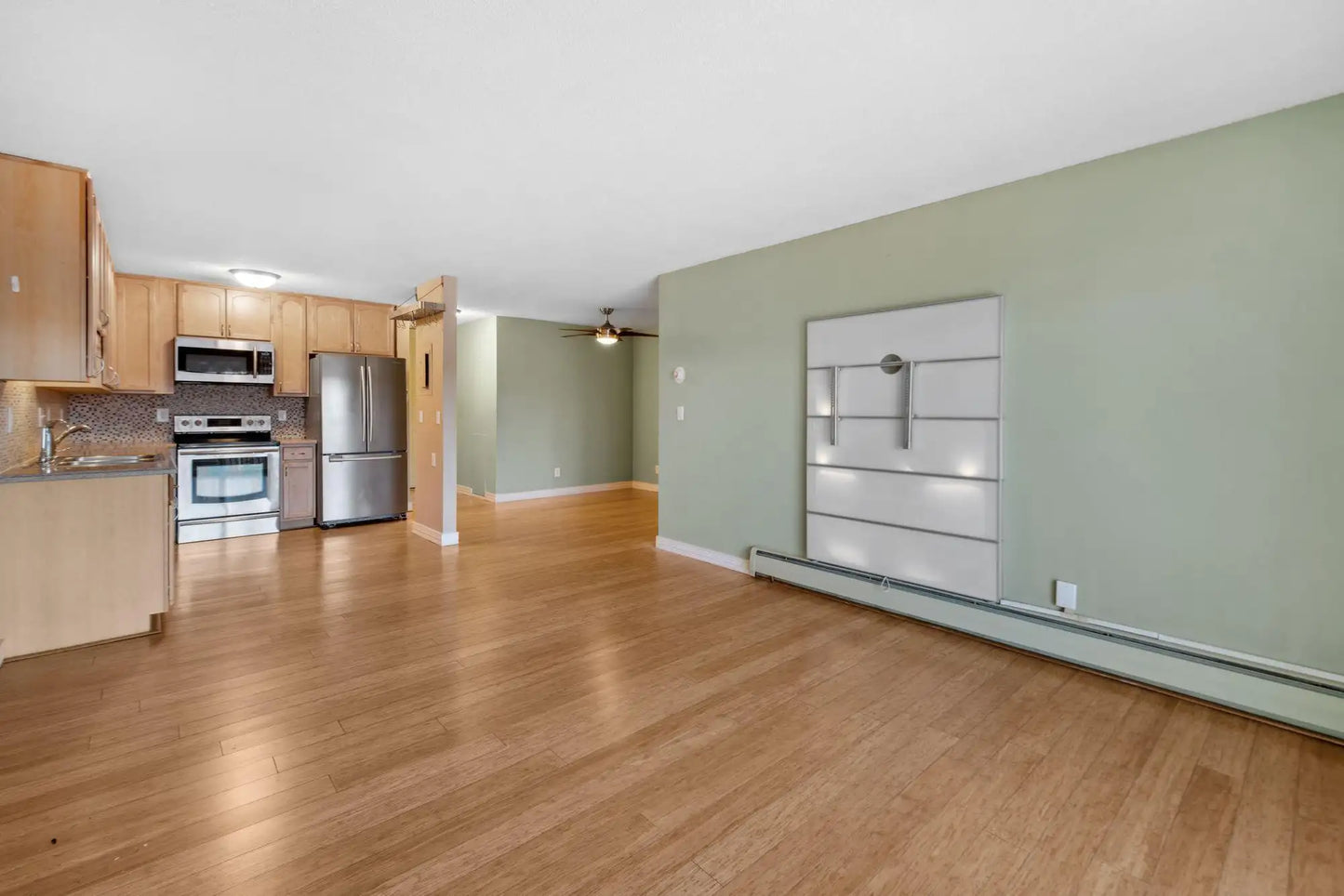 2800 Hamline Avenue, Roseville, MN 55113