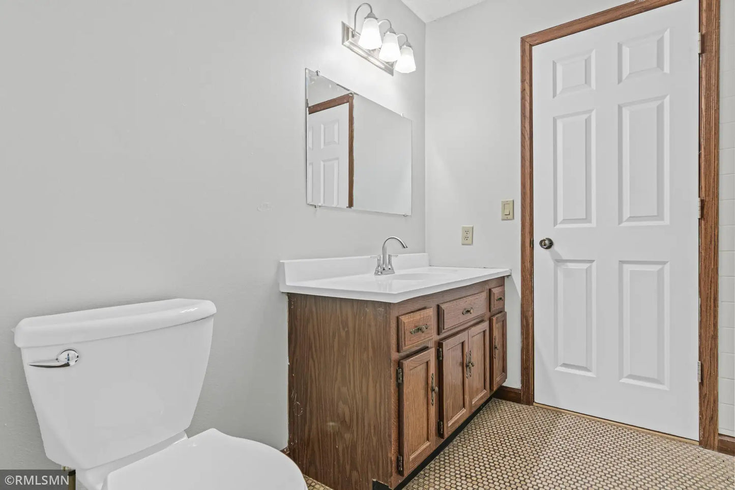 4313 Oakmede Lane, White Bear Twp, MN 55110
