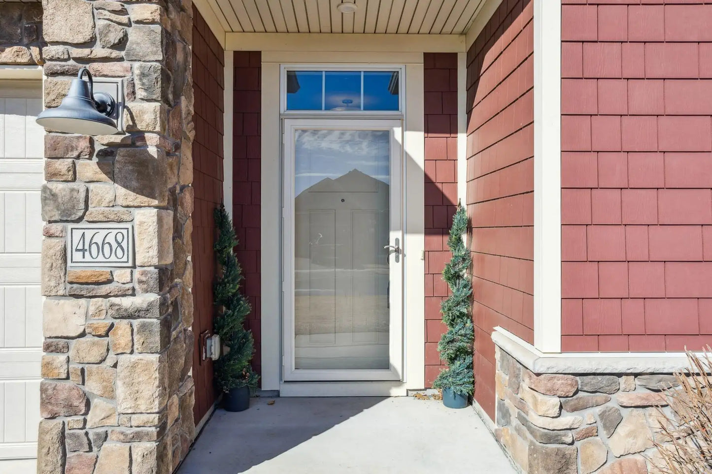 4668 Foxglove Drive, Minnetrista, MN 55331