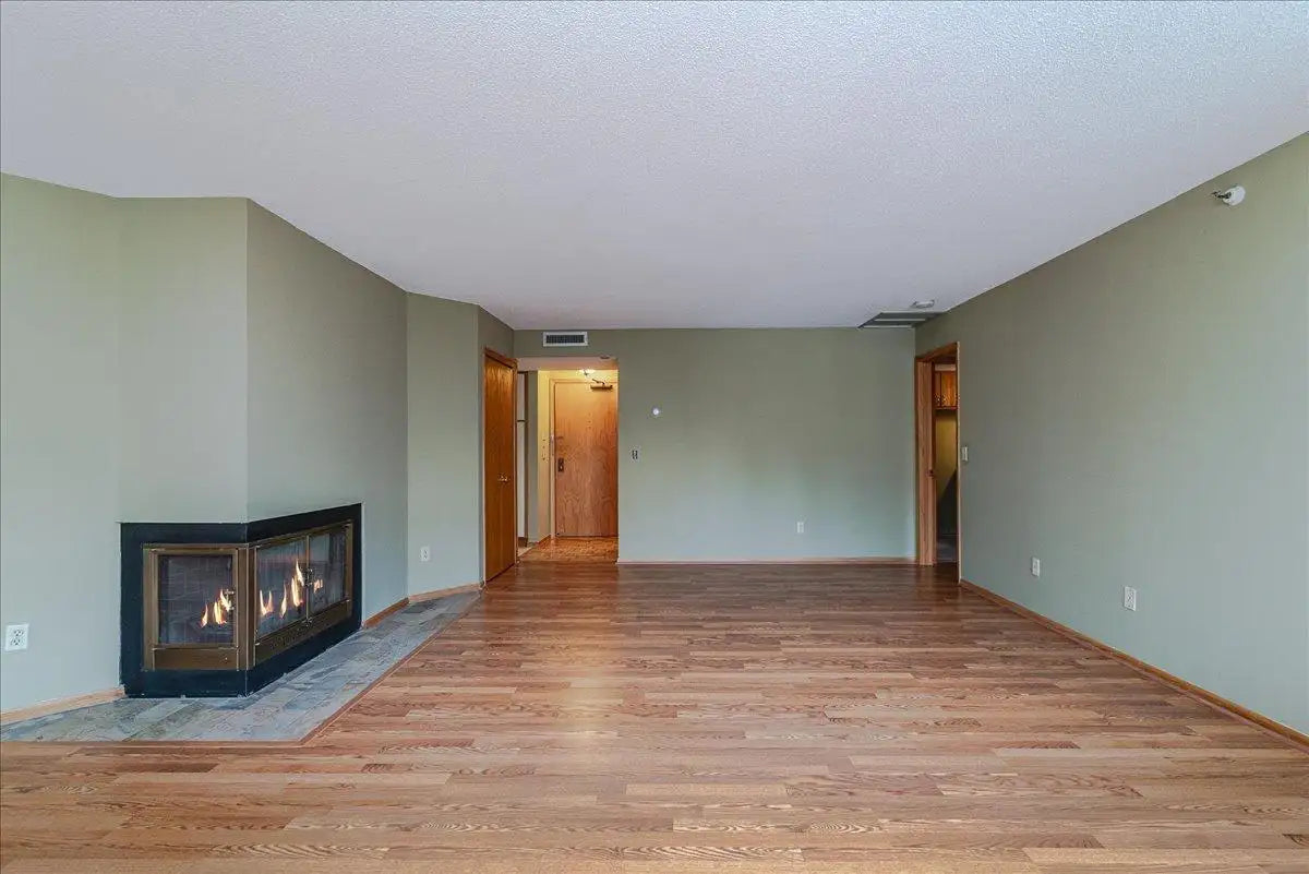 14501 Atrium Way, Minnetonka, MN 55345