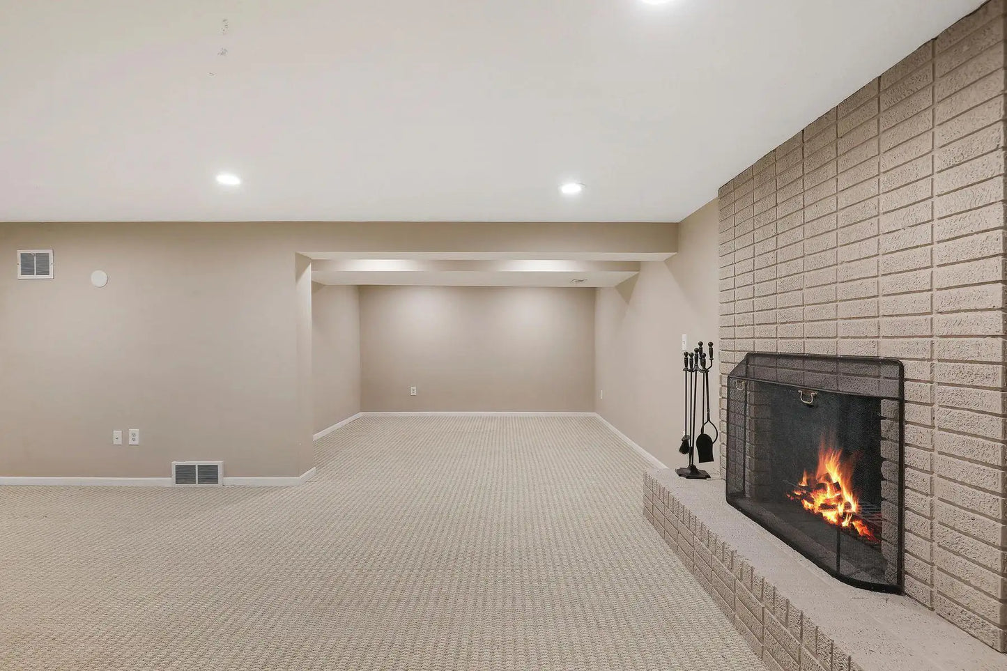 6120 Chowen Avenue, Edina, MN 55410