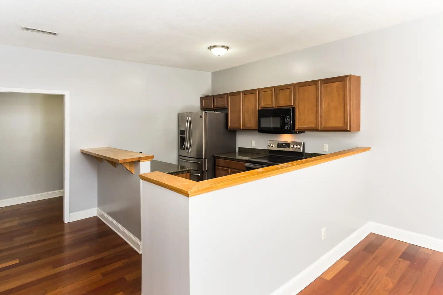5640 Winnetka Avenue, New Hope, MN 55428