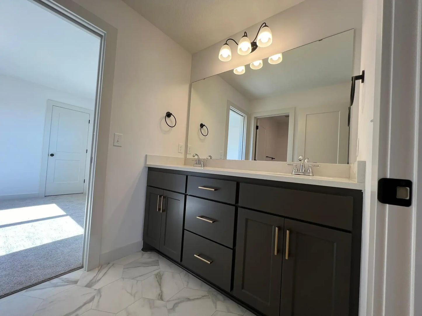 11088 Kingsview Lane, Dayton, MN 55369