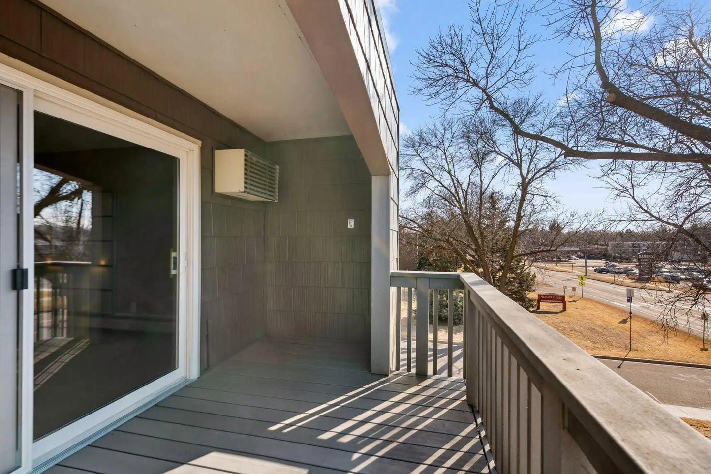 2800 Hamline Avenue, Roseville, MN 55113