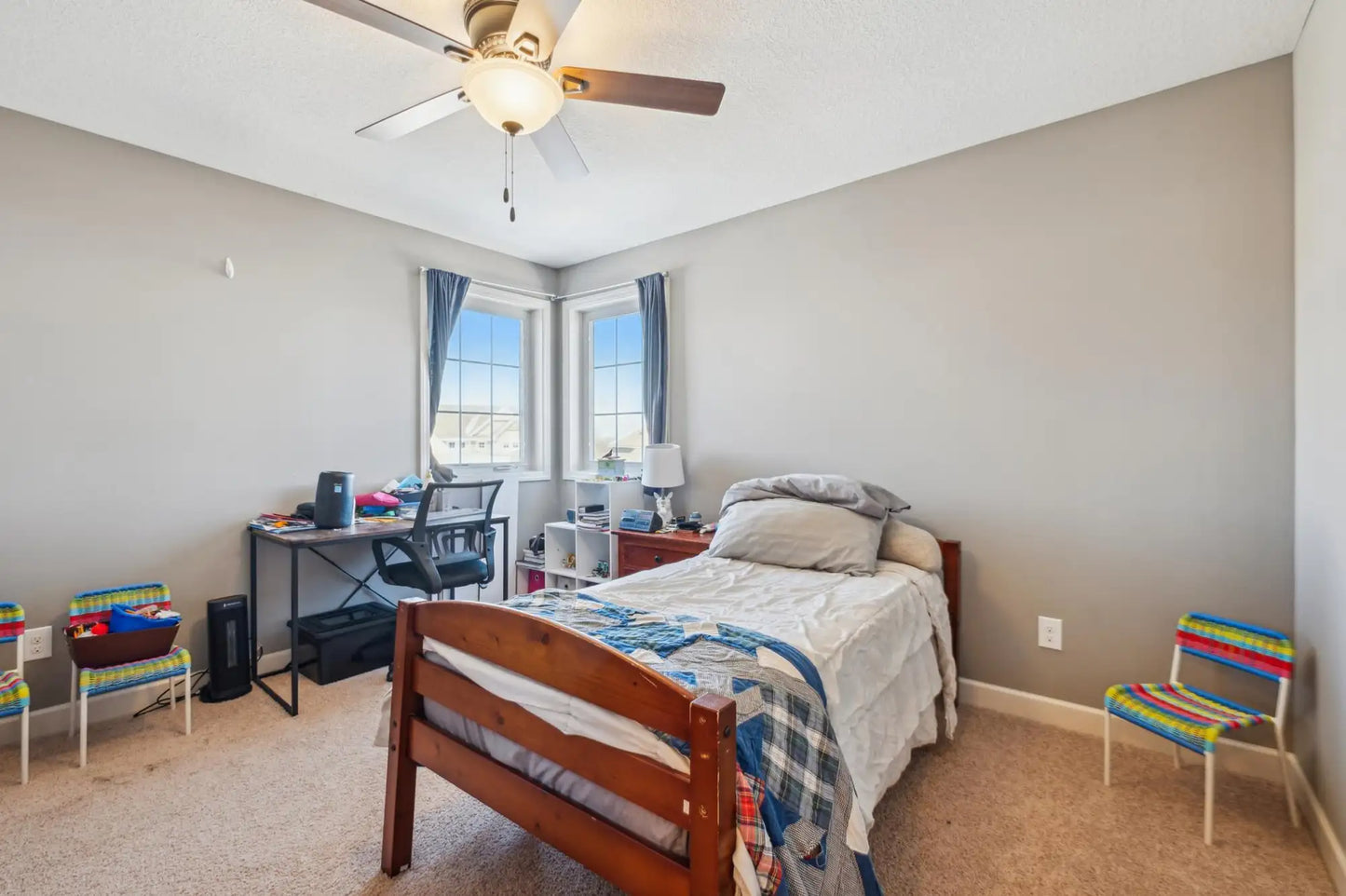 3400 Ridgestone Way, Woodbury, MN 55129