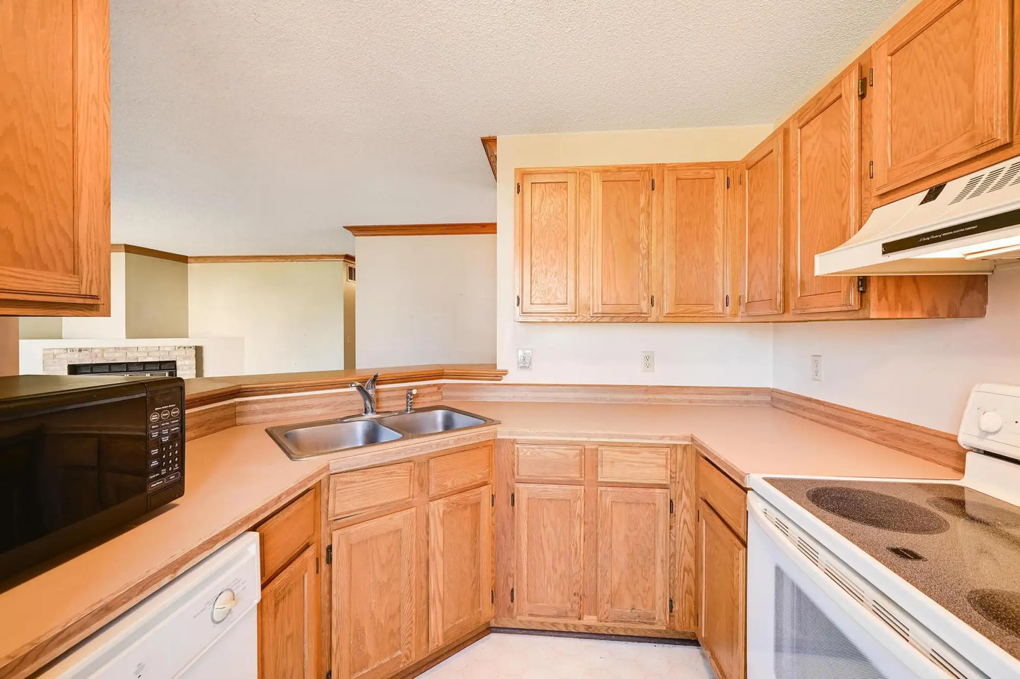 3551 Blue Jay Way, Eagan, MN 55123