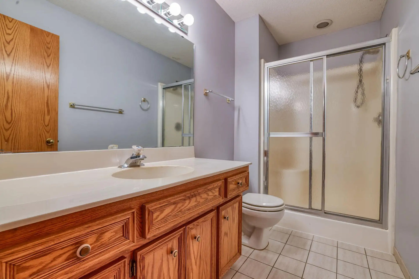 15813 Garden View Drive, Apple Valley, MN 55124